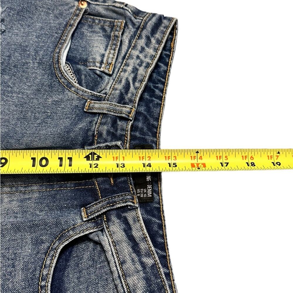 PrettyLittleThing Mom Jeans Distressed Size 6 - Picture 4 of 8